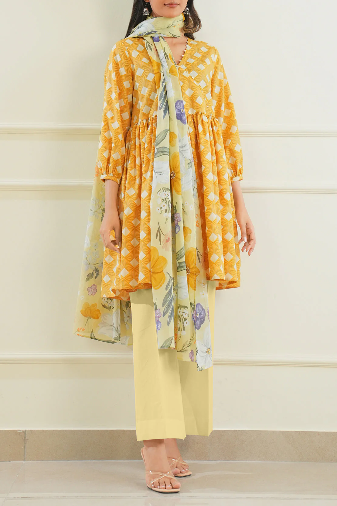 Unstitched Printed Lawn 3 Piece - Image 3