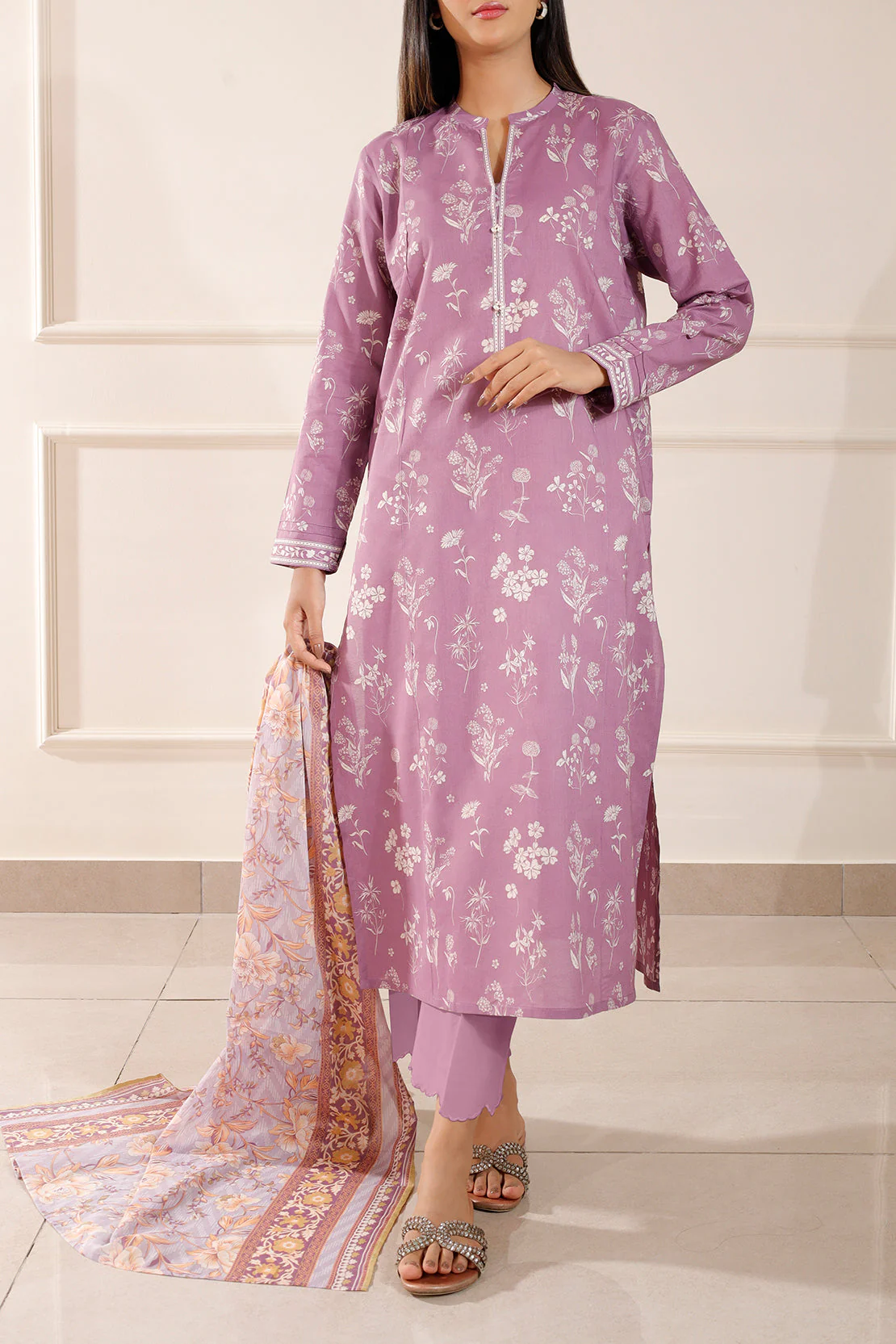 Unstitched Printed Lawn 3 Piece - Image 2