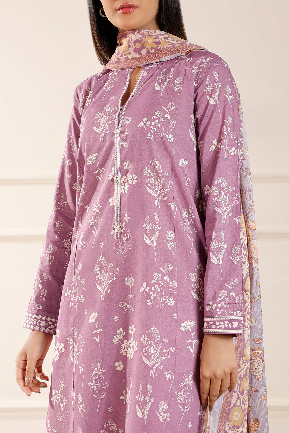 Unstitched Printed Lawn 3 Piece - Image 5