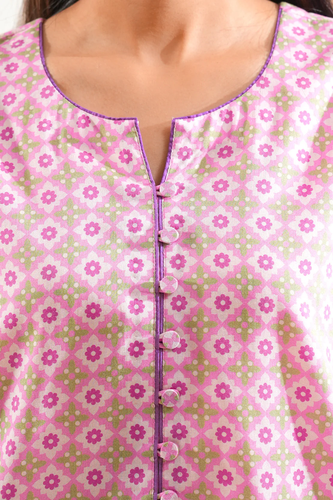 Unstitched Printed Lawn 3 Piece - Image 5