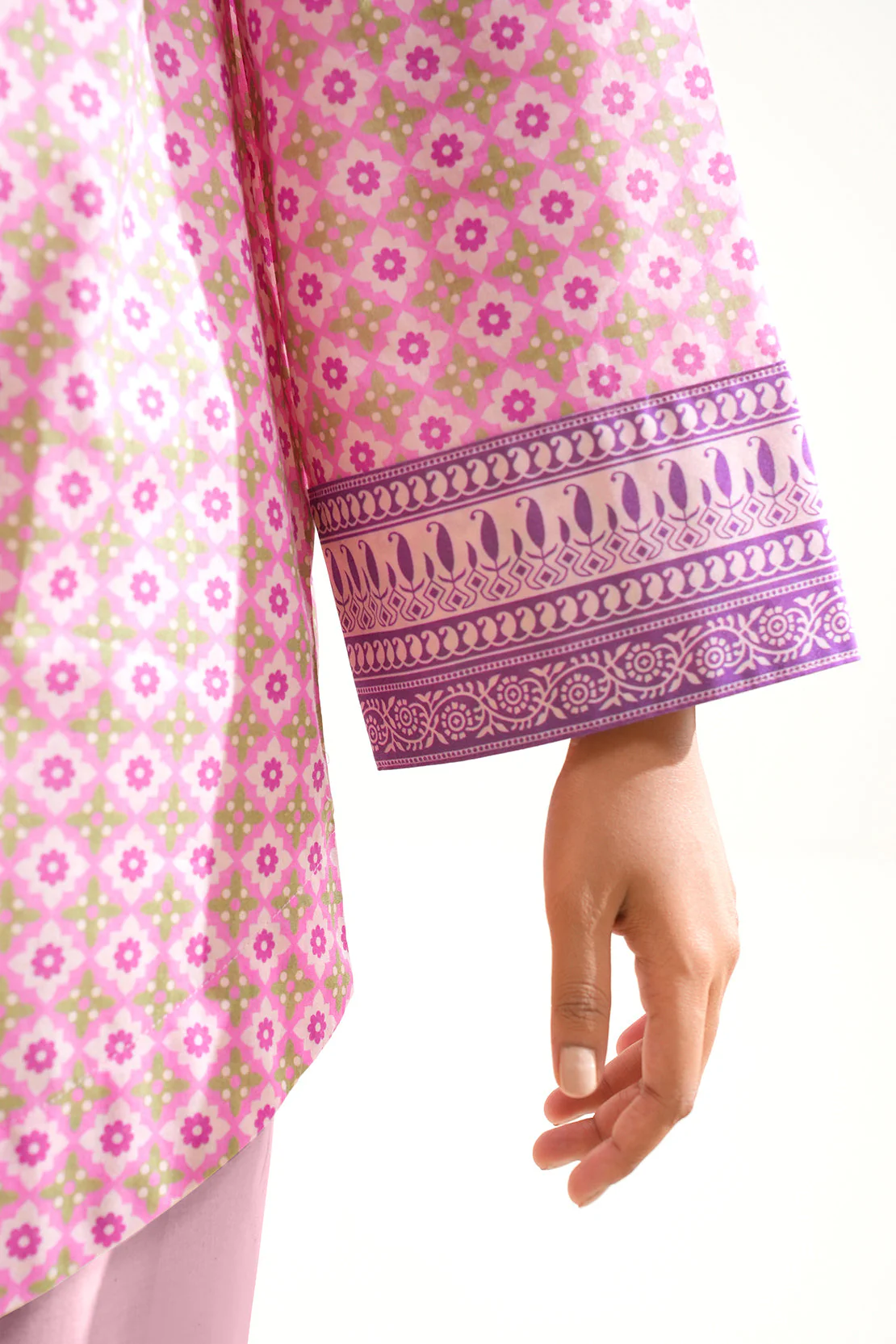 Unstitched Printed Lawn 3 Piece - Image 6