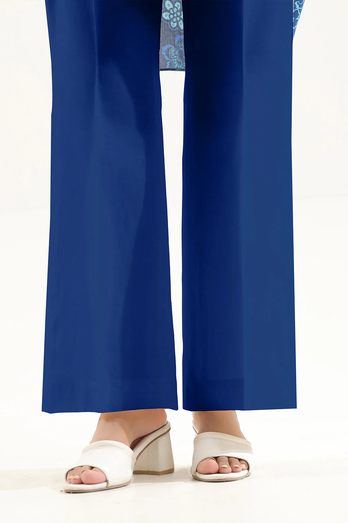 Unstitched Printed Lawn 3 Piece - Image 6