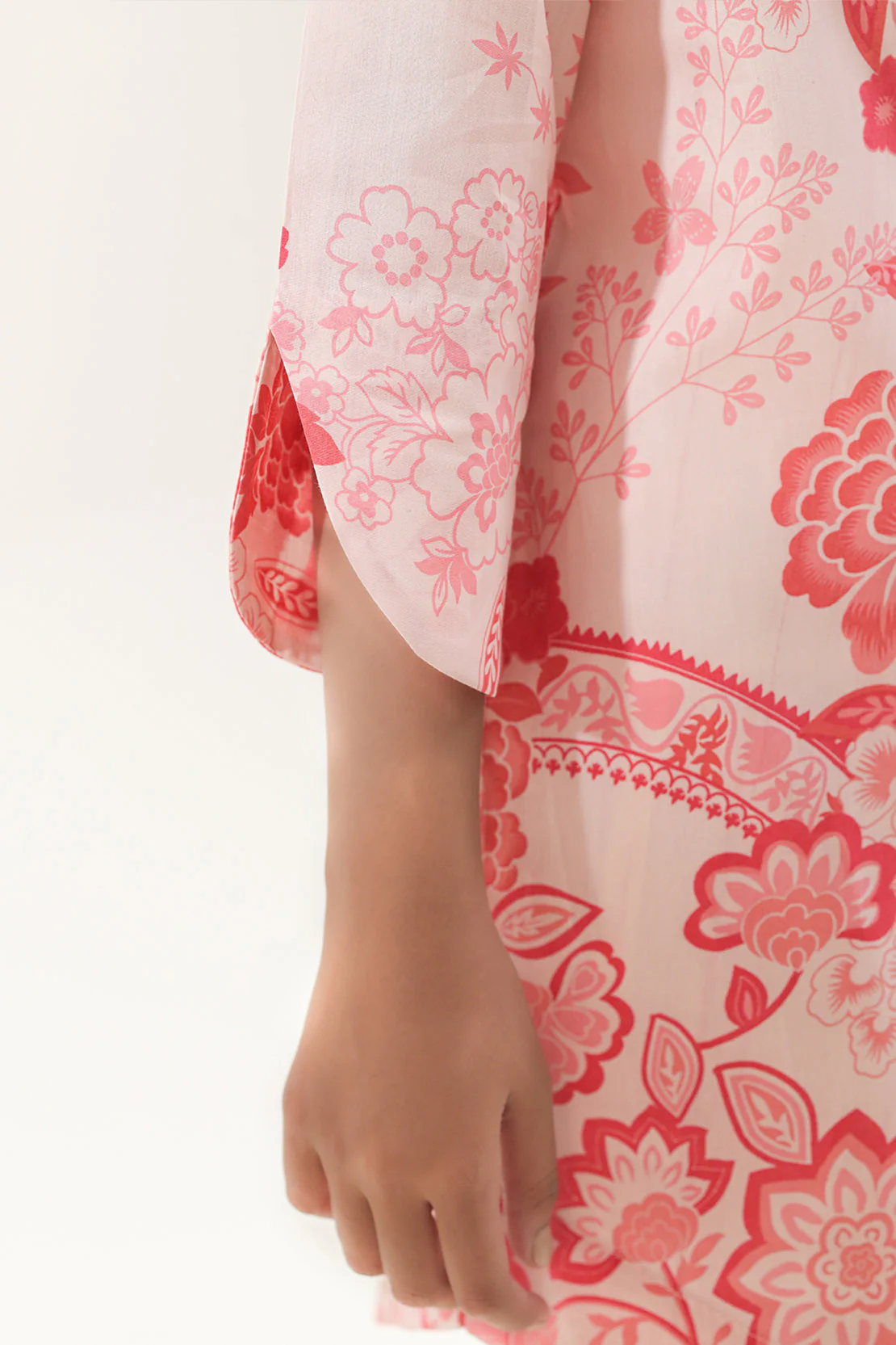 Unstitched Printed Lawn 3 Piece - Image 5