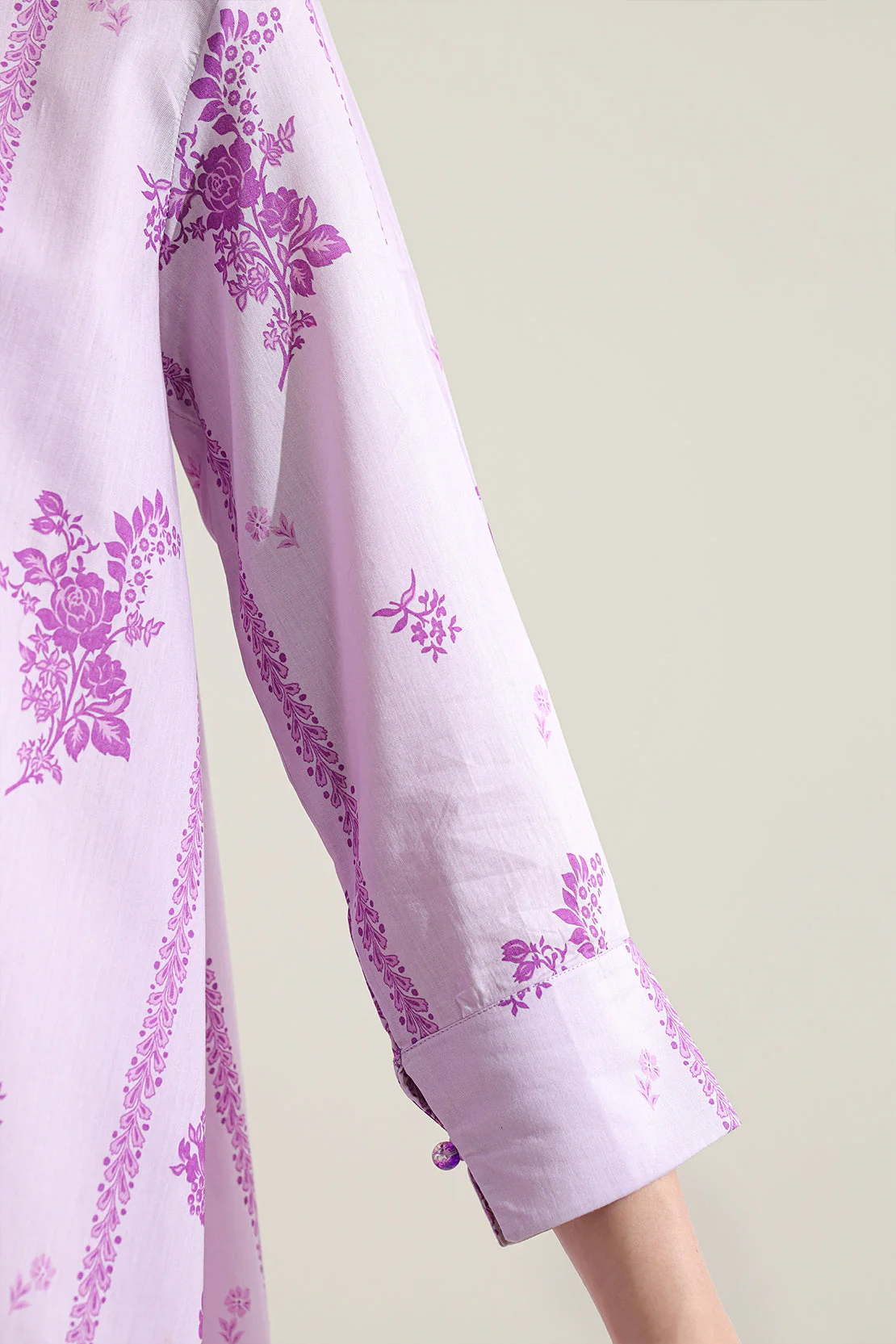 Unstitched Printed Lawn 3 Piece - Image 5