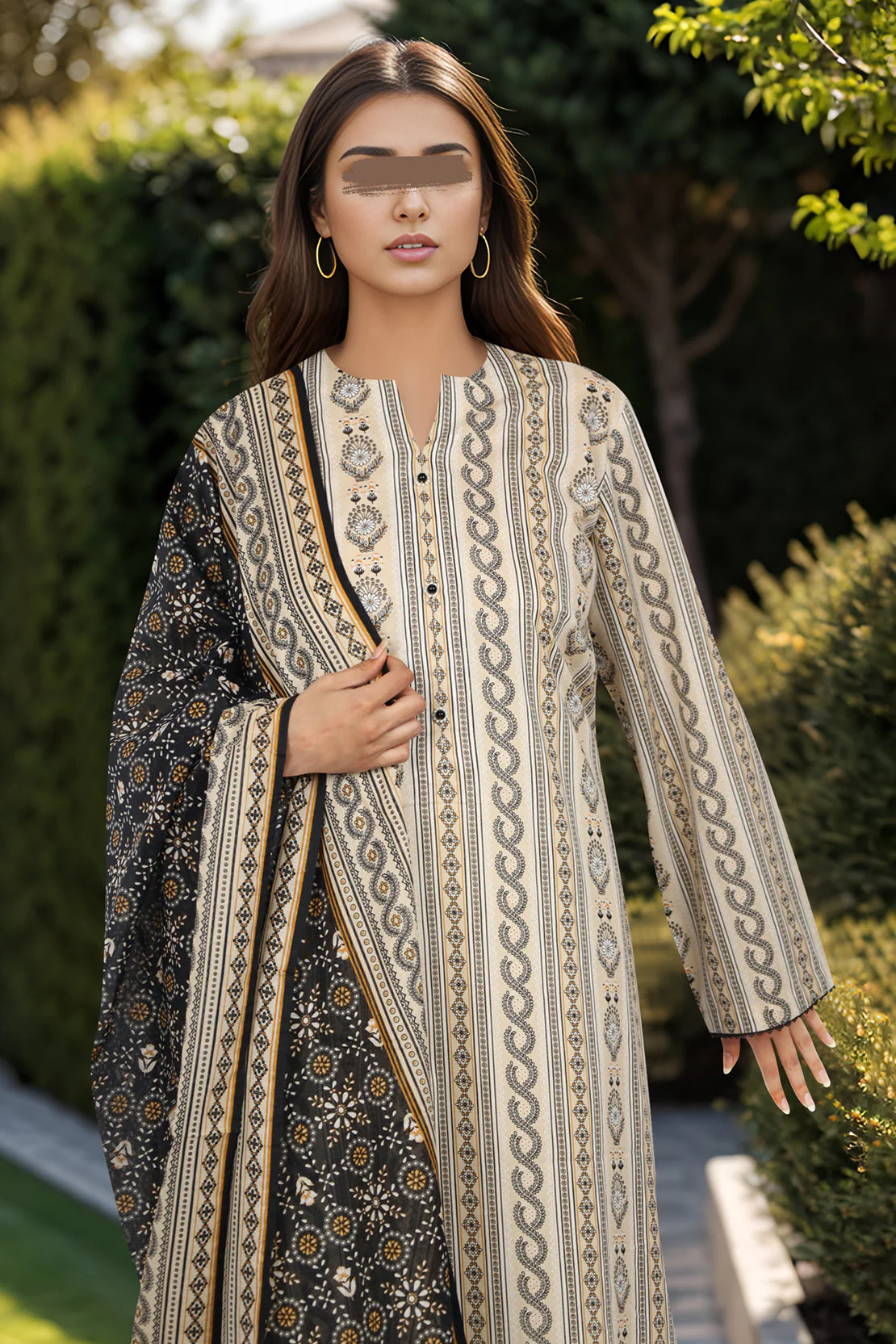 Unstitched Printed Lawn 3 Piece - Image 3