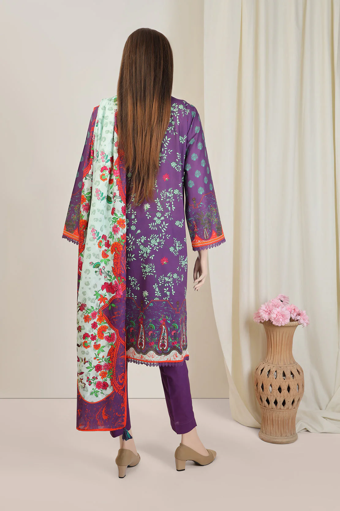 Unstitched Printed Lawn 3 Piece - Image 2