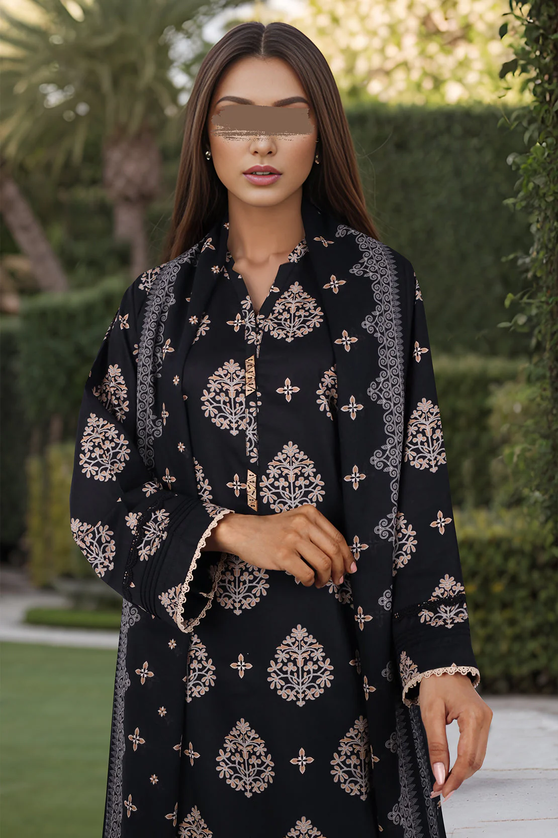 Unstitched Printed Lawn 3 Piece - Image 2