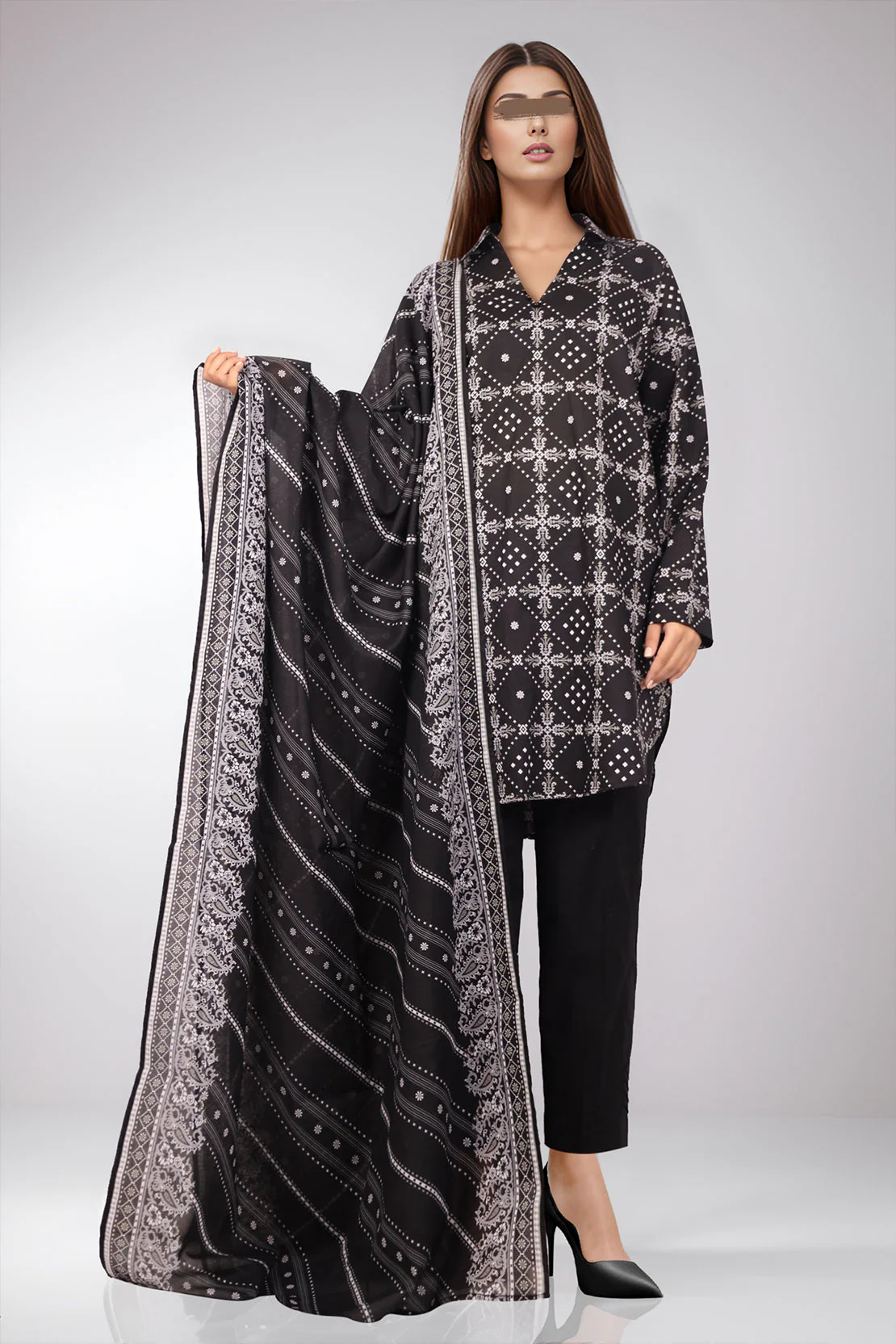 Unstitched Printed Lawn 3 Piece