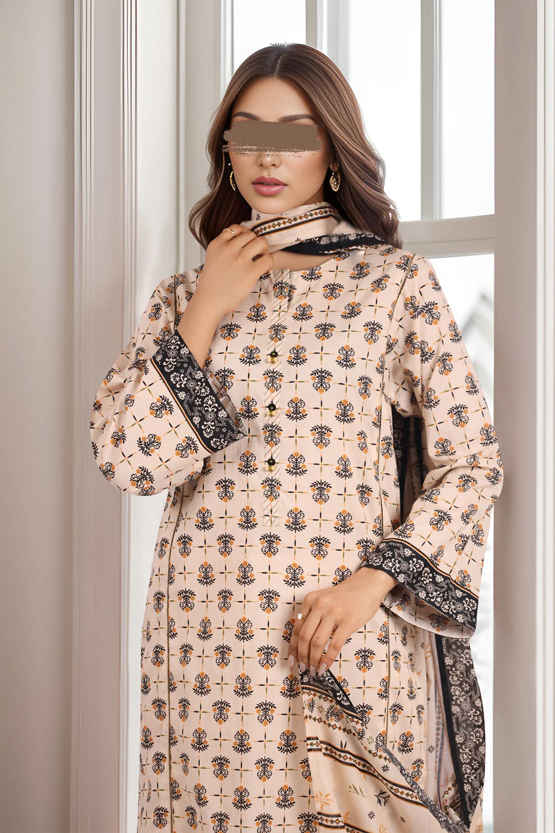 Unstitched Printed Lawn 3 Piece - Image 2