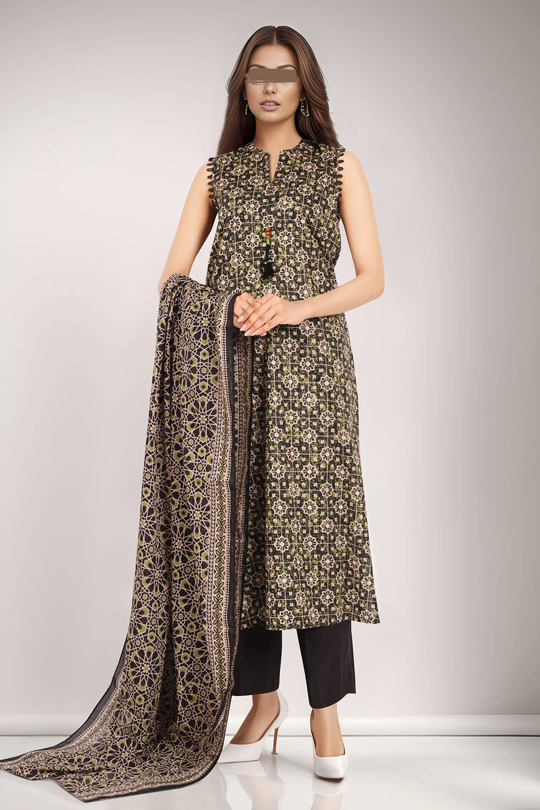 Unstitched Printed Lawn 3 Piece - Image 3
