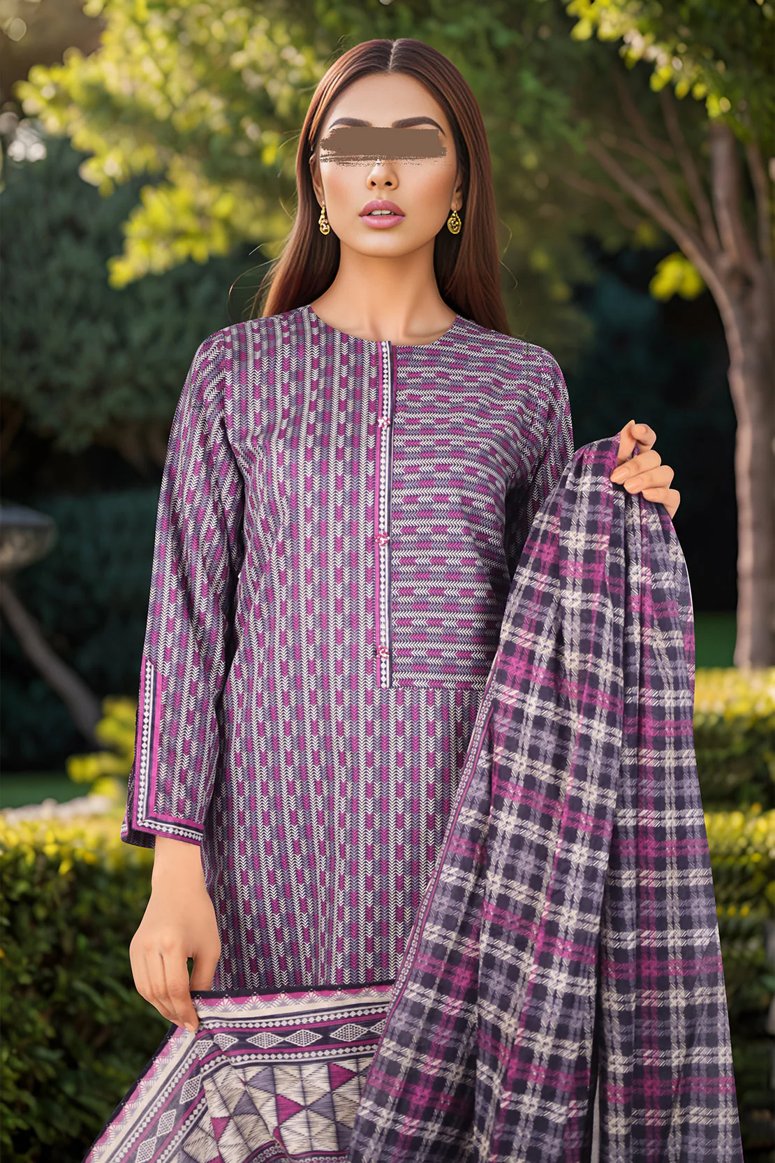 Unstitched Printed Lawn 3 Piece - Image 2