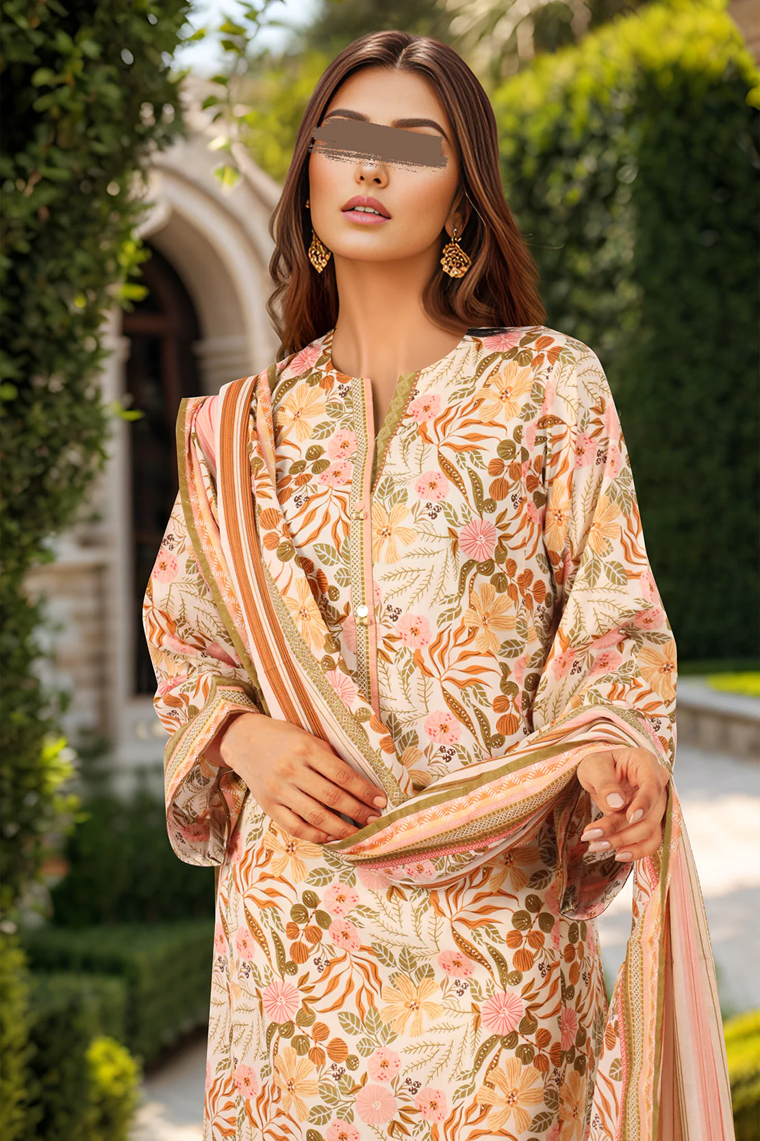 Unstitched Printed Lawn 3 Piece - Image 3