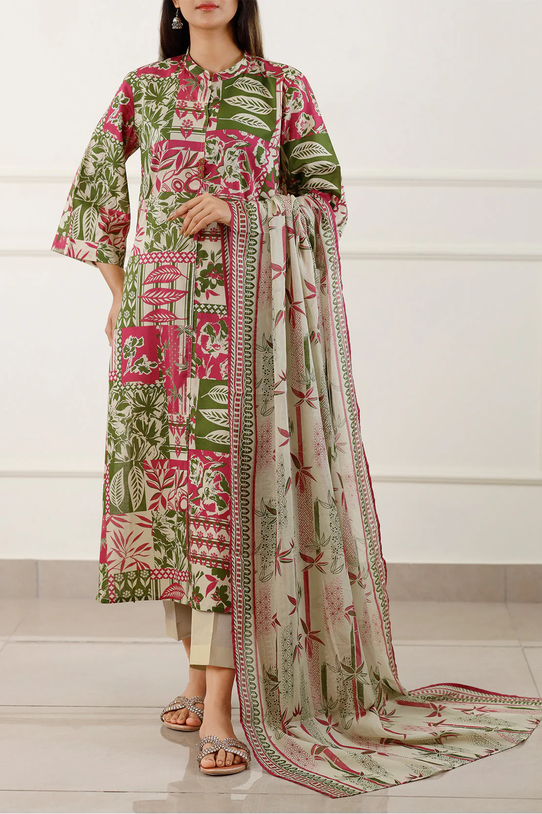 Unstitched Printed Lawn 3 Piece - Image 2