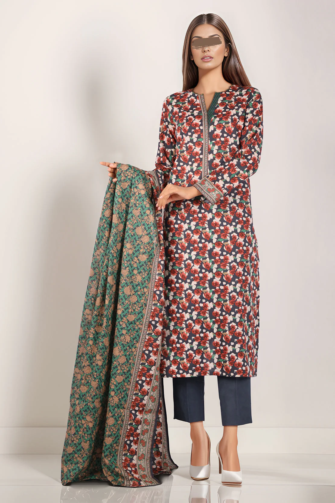 Unstitched Printed Lawn 3 Piece - Image 3