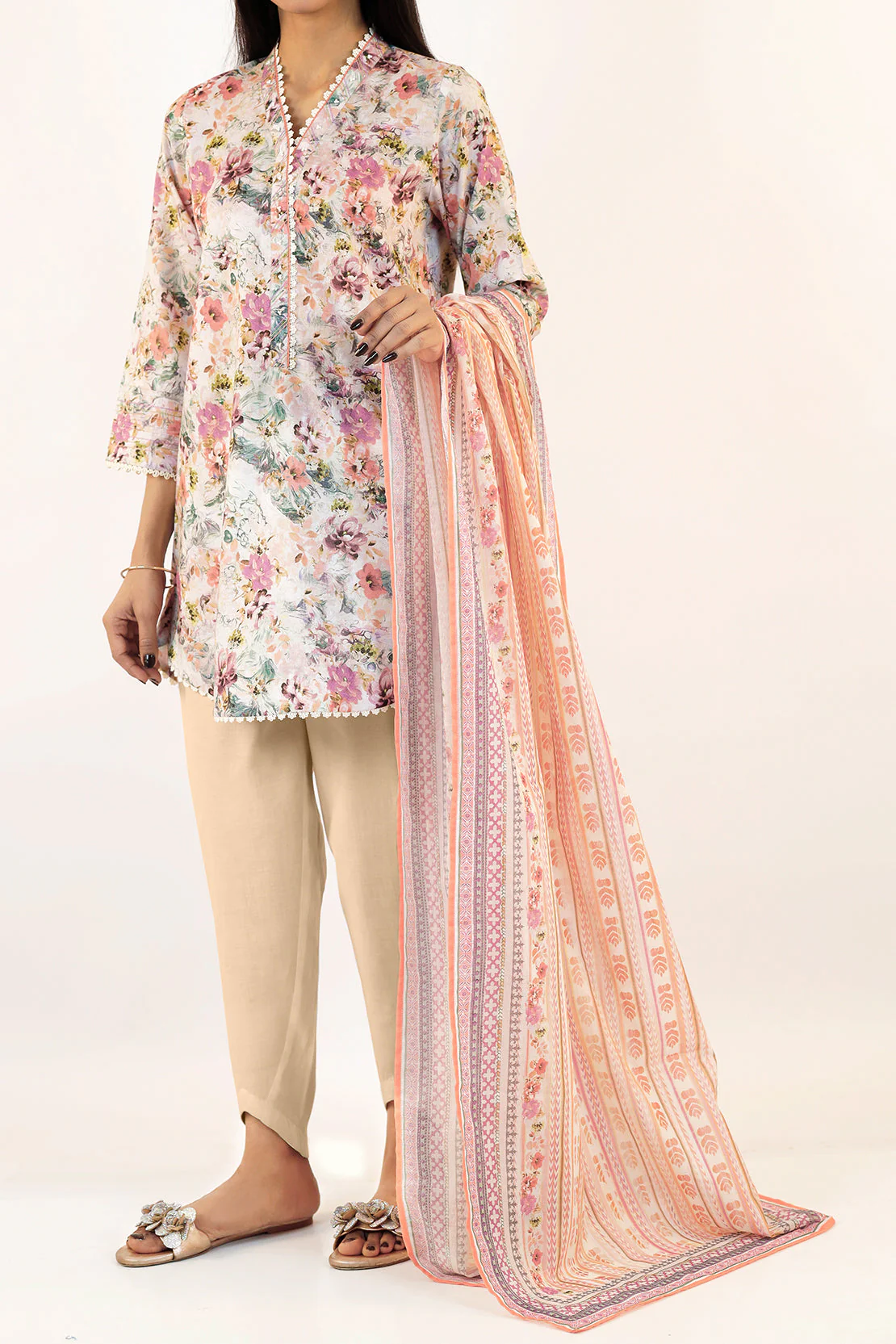 Unstitched Printed Lawn 3 Piece - Image 2