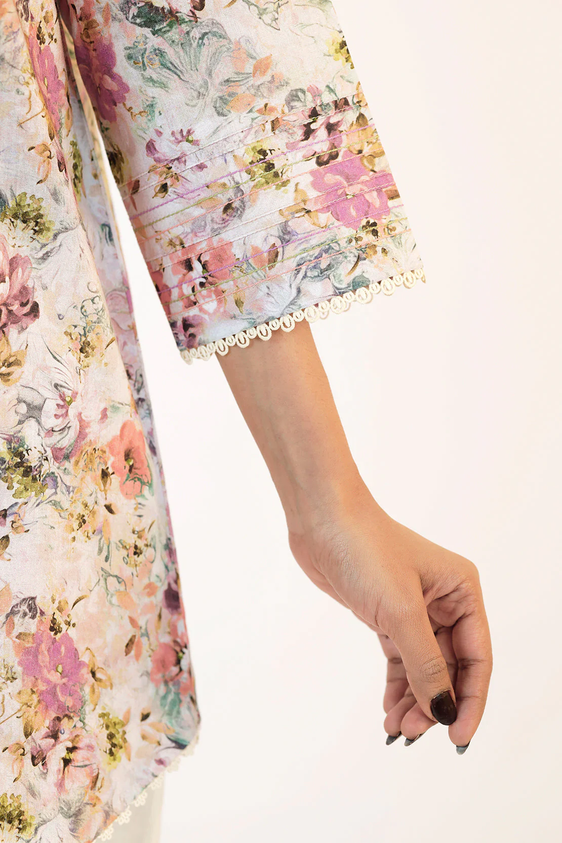 Unstitched Printed Lawn 3 Piece - Image 7