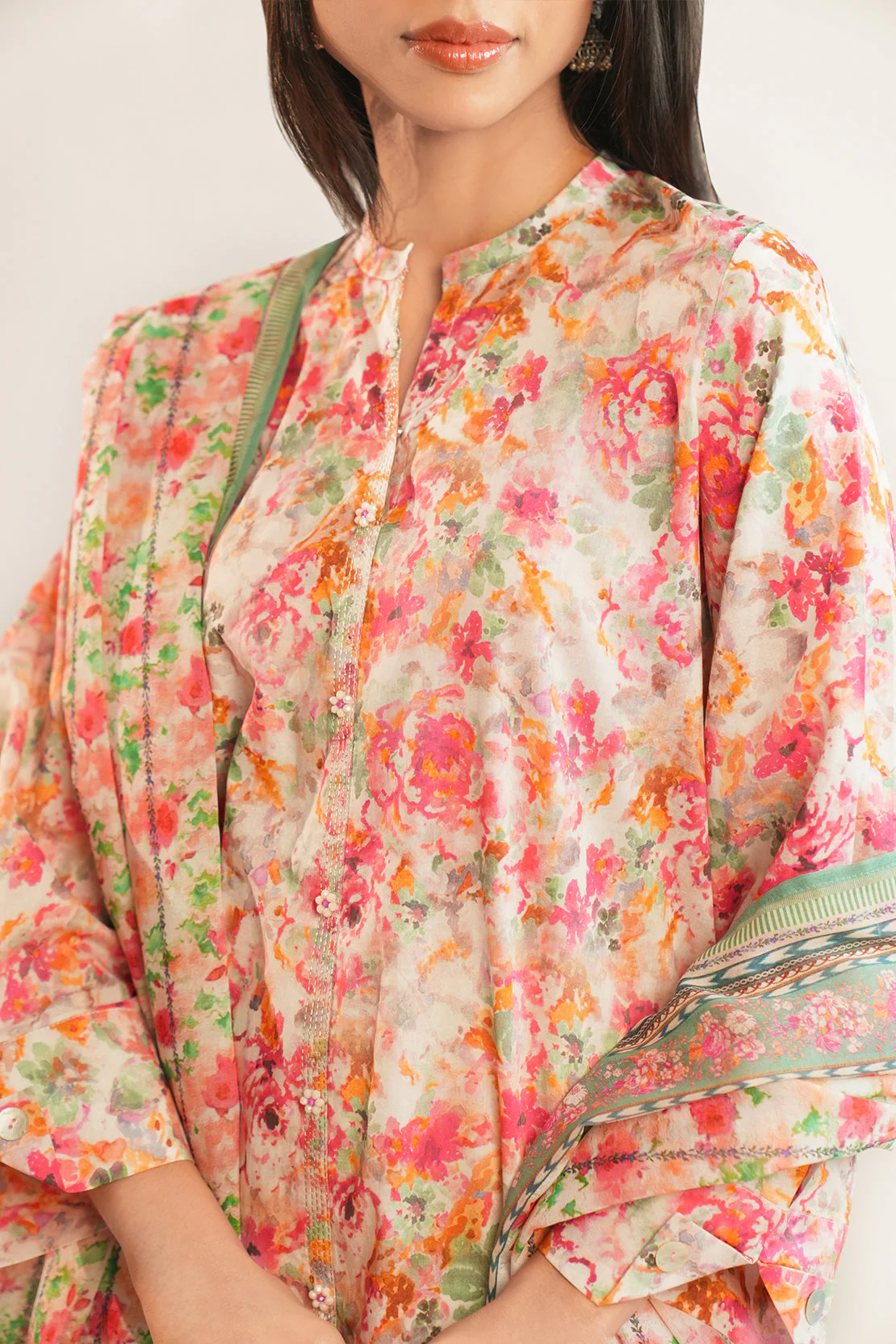 Unstitched Printed Lawn 3 Piece - Image 4