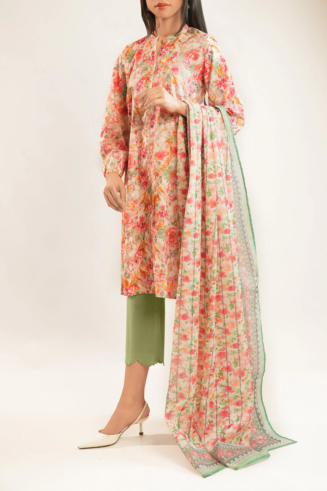 Unstitched Printed Lawn 3 Piece - Image 7