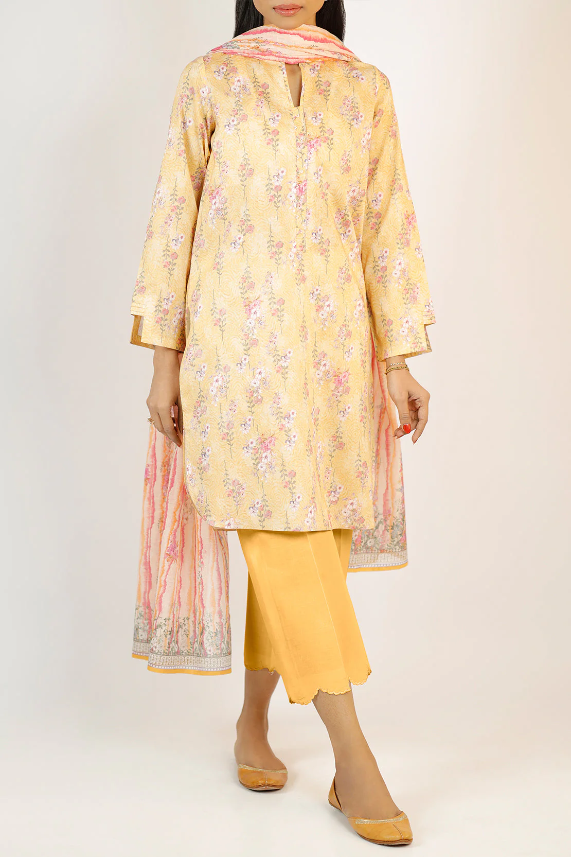 Unstitched Printed Lawn 3 Piece - Image 2