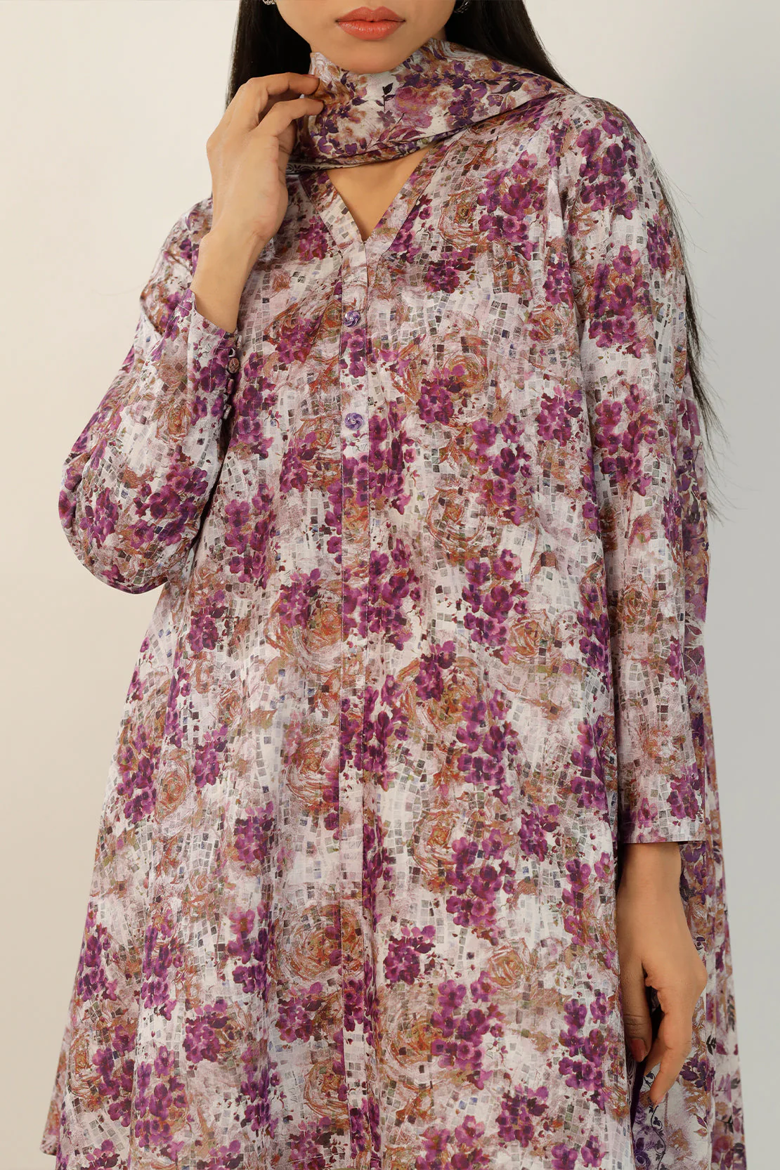 Unstitched Printed Lawn 3 Piece - Image 3