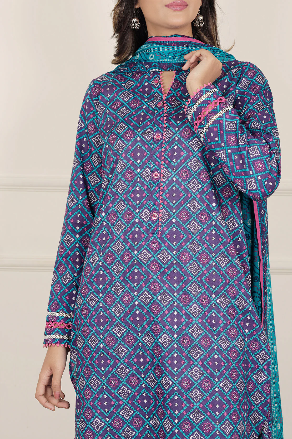 Unstitched Printed Lawn 3 Piece - Image 4