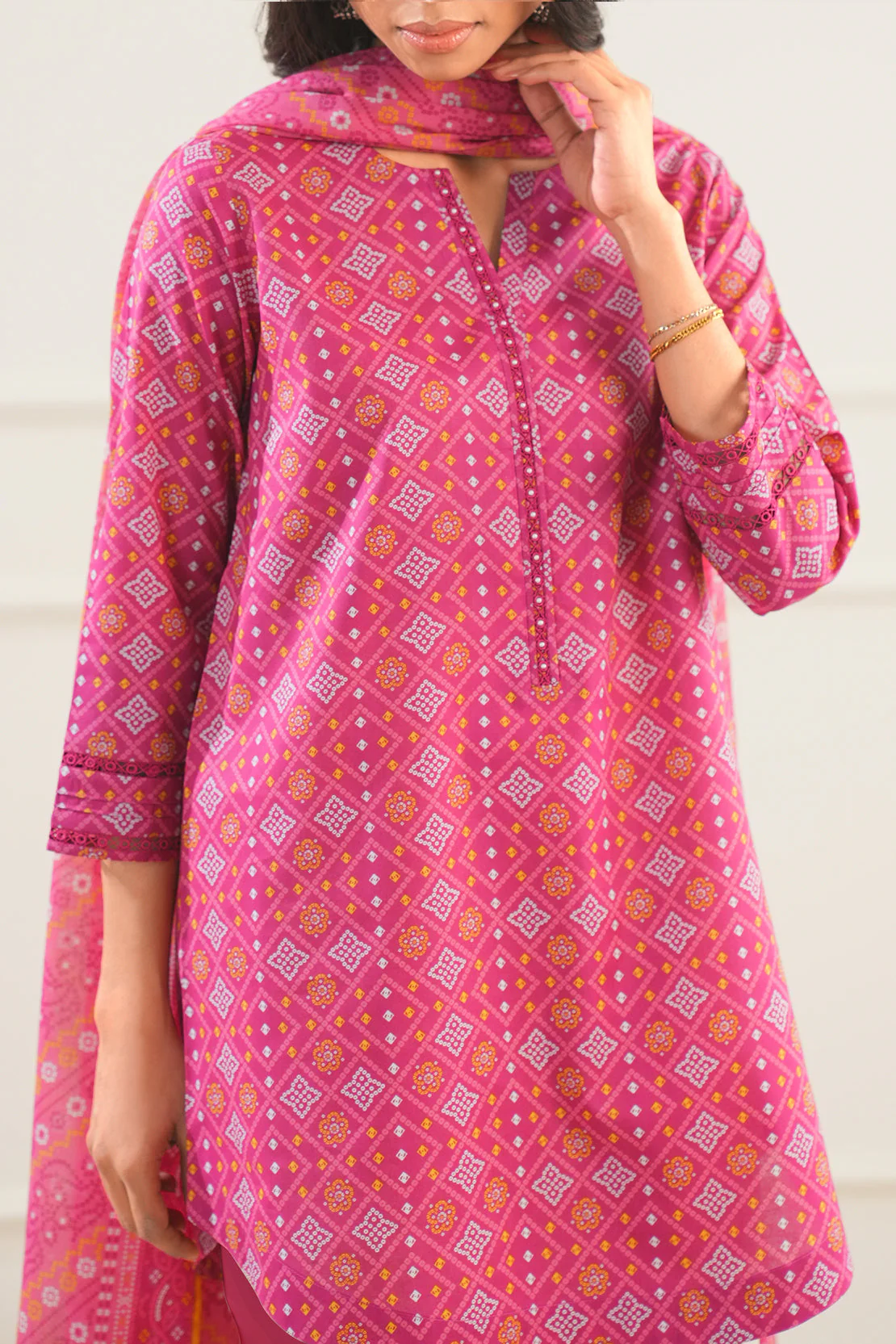 Unstitched Printed Lawn 3 Piece - Image 5