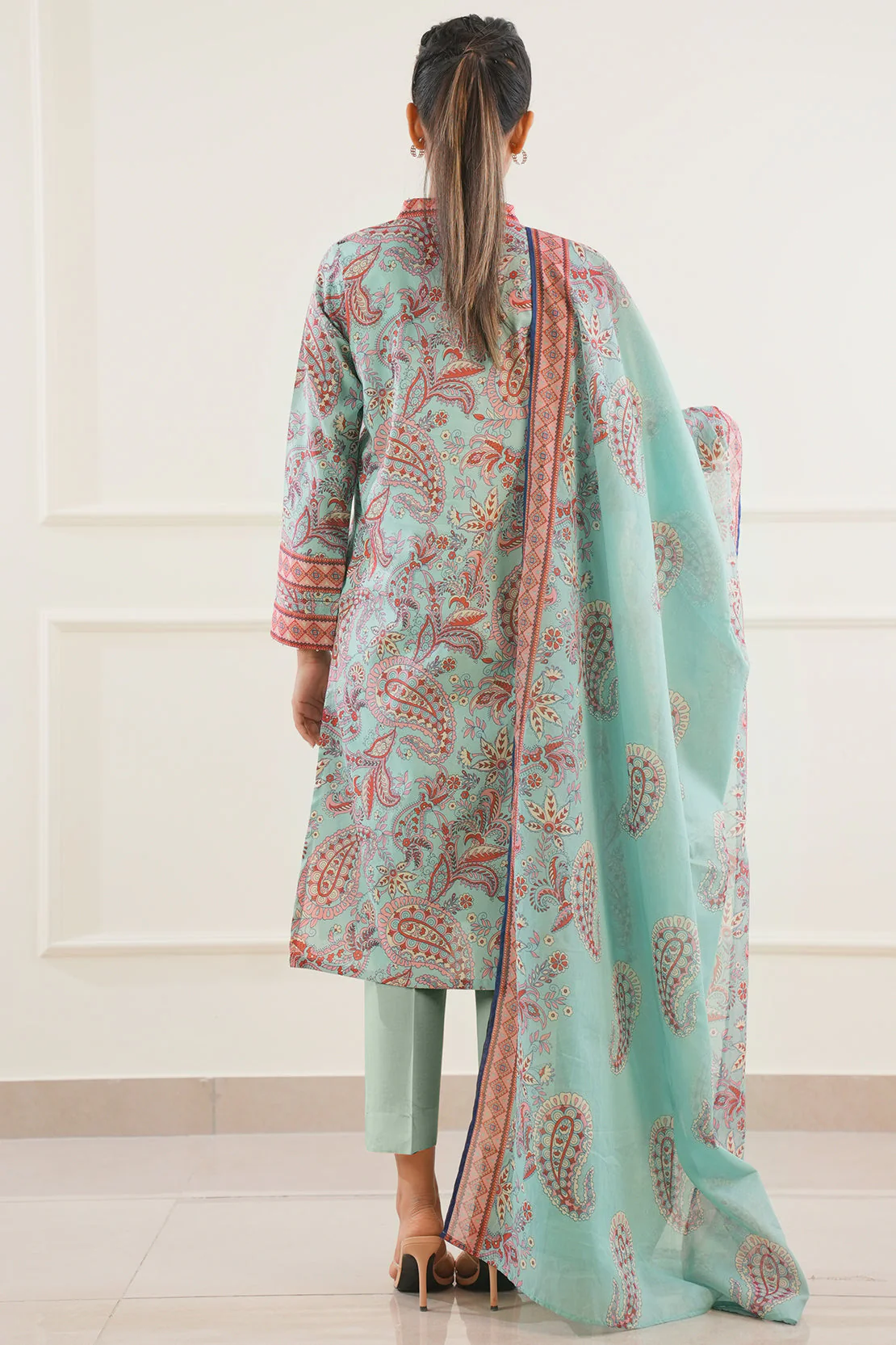 Unstitched Printed Lawn 3 Piece - Image 2