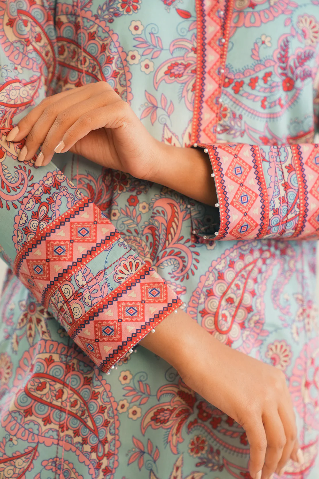Unstitched Printed Lawn 3 Piece - Image 7