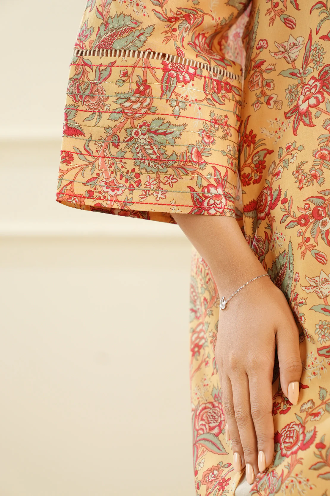Unstitched Printed Lawn 3 Piece - Image 7