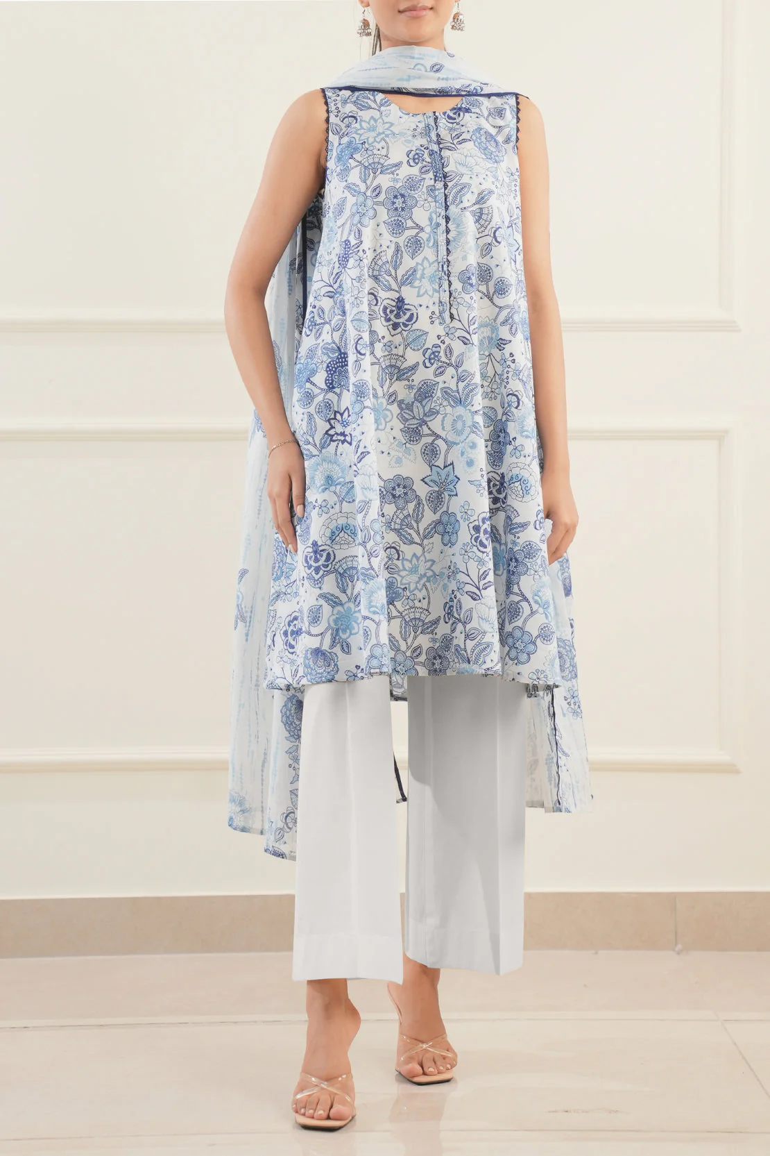 Unstitched Printed Lawn 3 Piece - Image 3