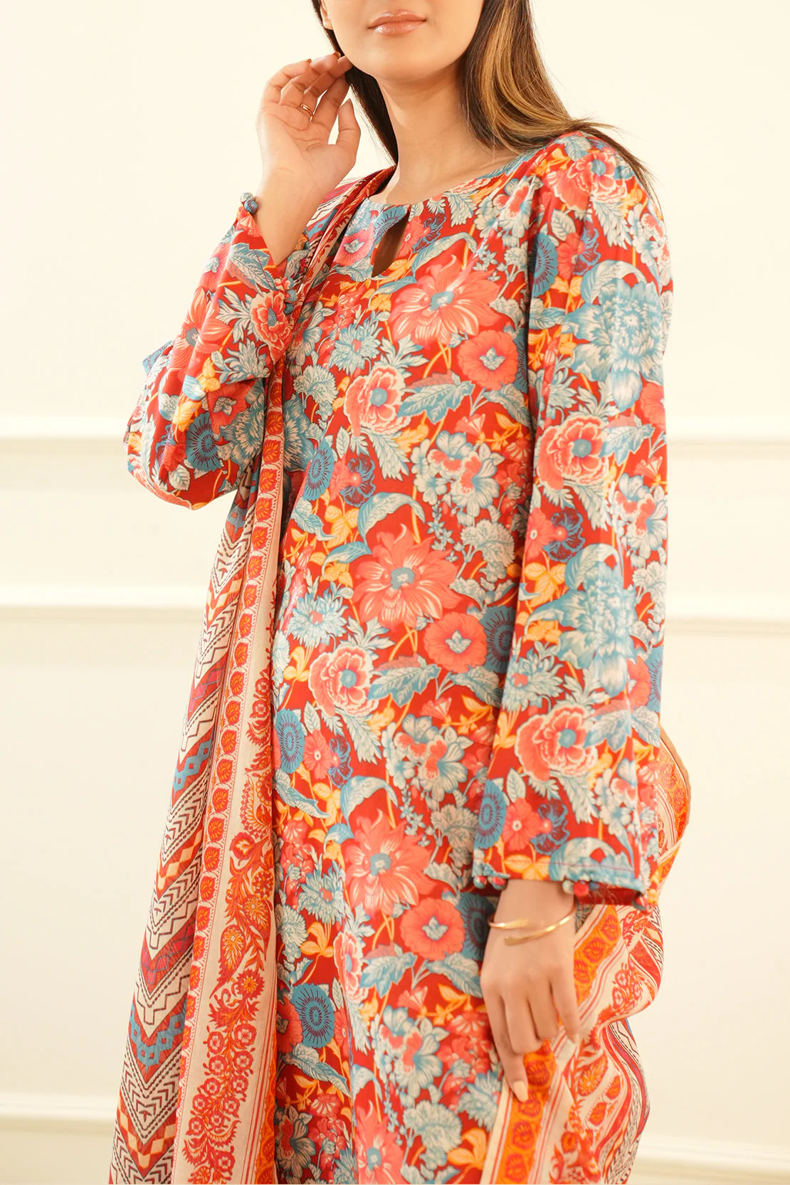 Unstitched Printed Lawn 3 Piece - Image 4