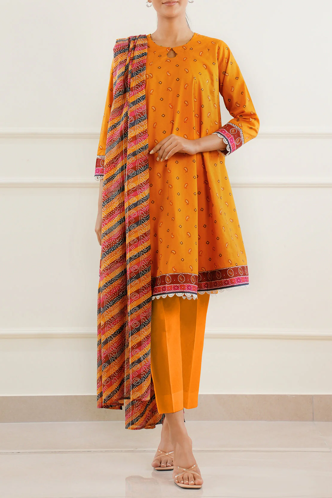 Unstitched Printed Lawn 3 Piece - Image 2