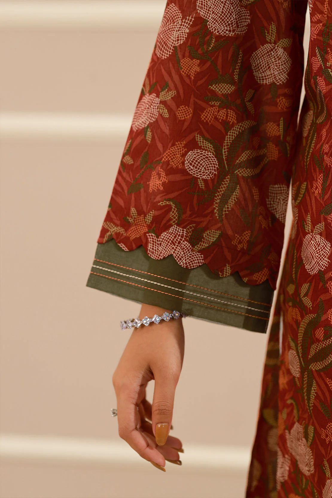 Unstitched Printed Lawn 3 Piece - Image 7