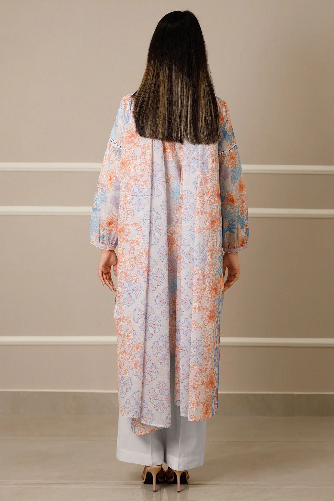 Unstitched Printed Lawn 3 Piece - Image 5