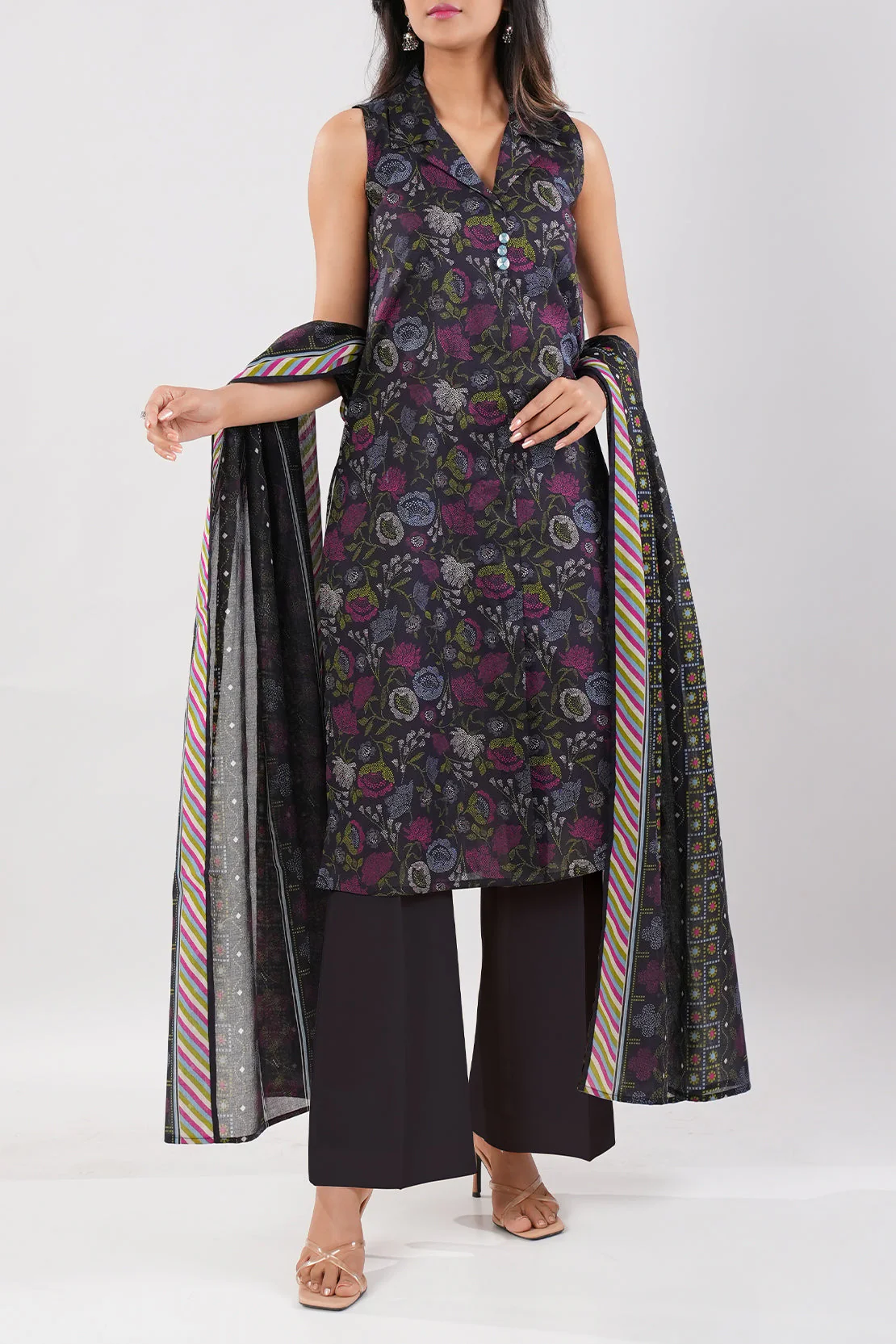 Unstitched Printed Lawn 3 Piece - Image 3