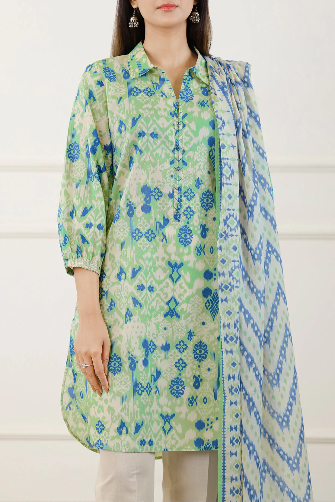 Unstitched Printed Lawn 3 Piece - Image 6