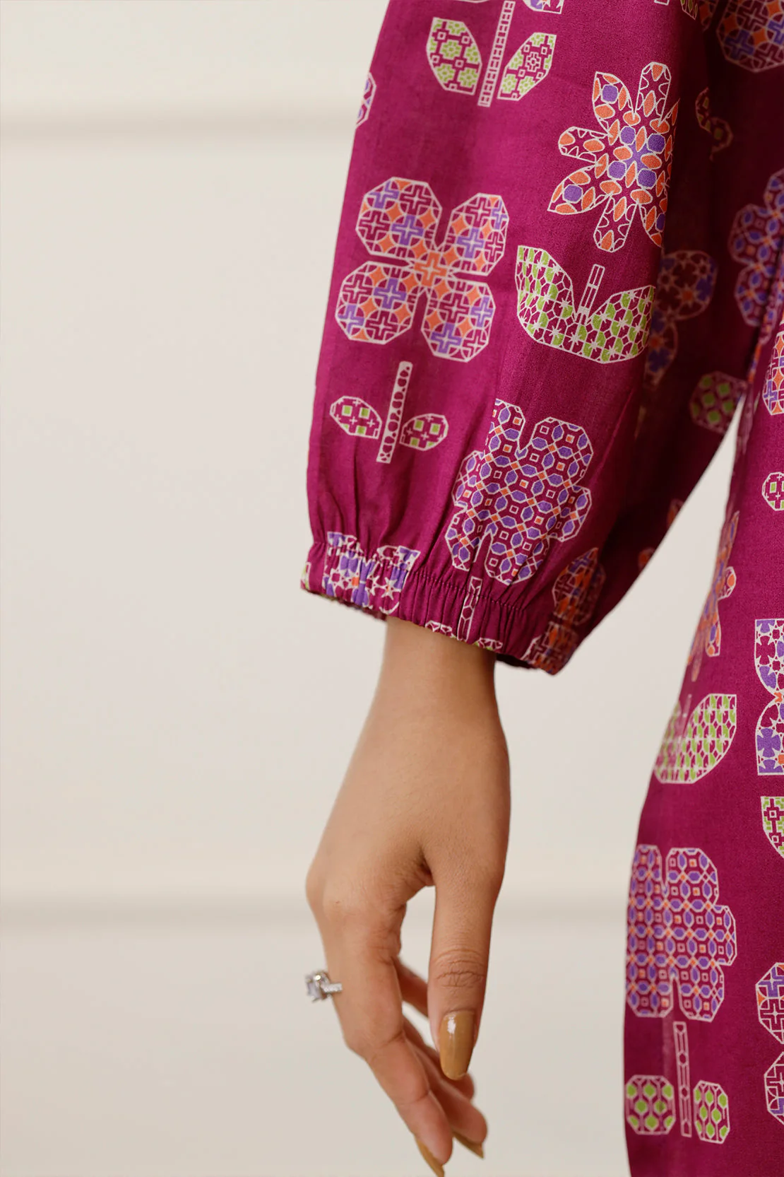 Unstitched Printed Lawn 3 Piece - Image 10