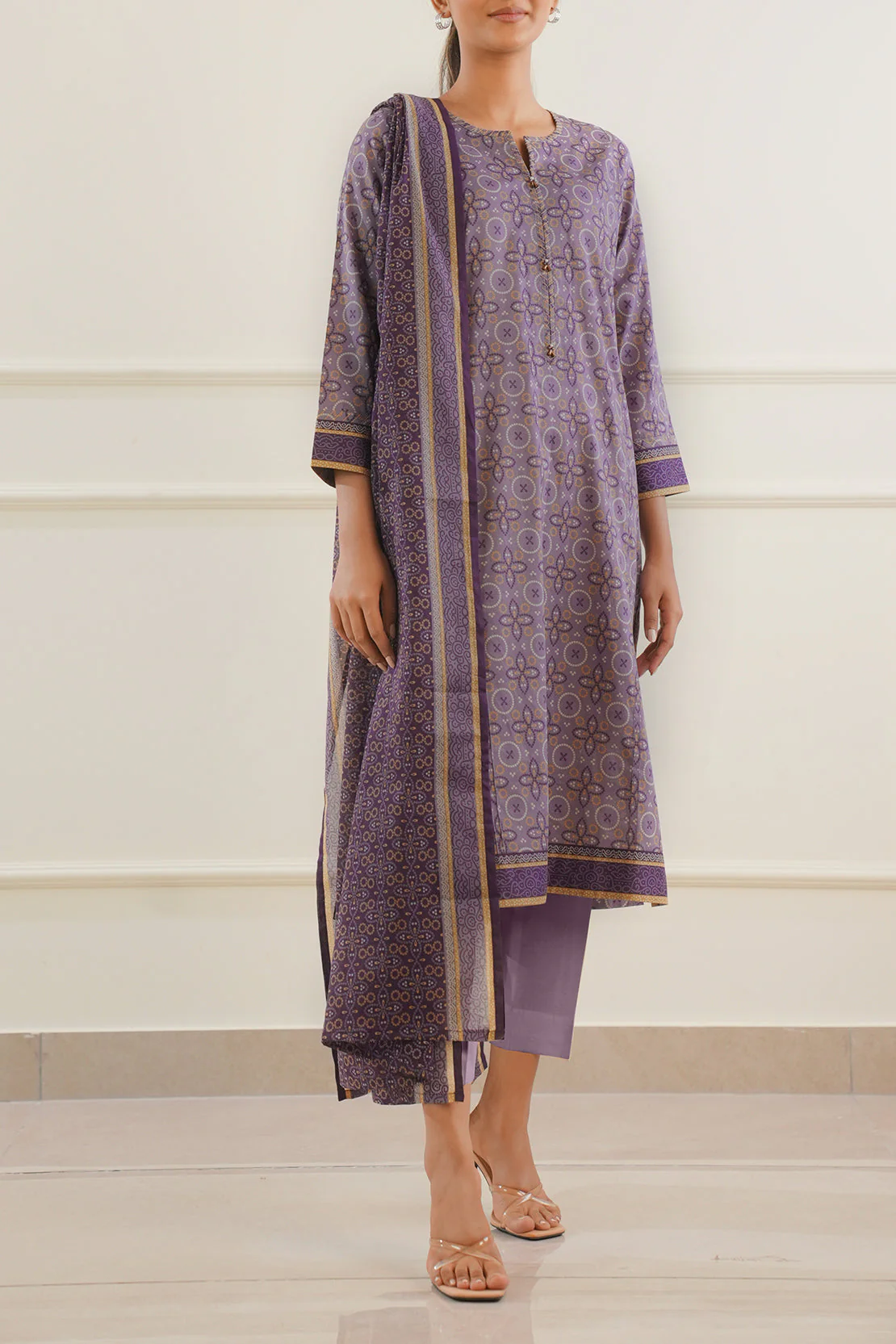 Unstitched Printed Lawn 3 Piece - Image 2