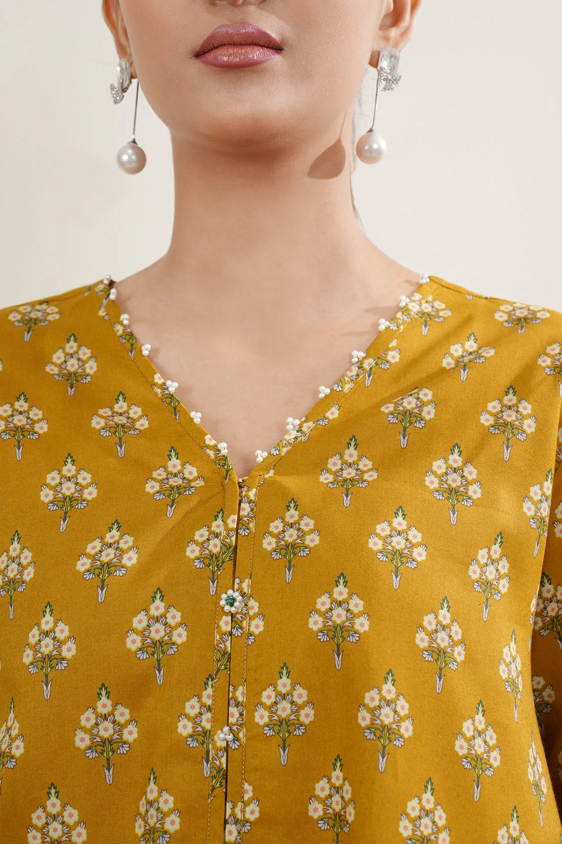 Unstitched Printed Lawn 3 Piece - Image 6