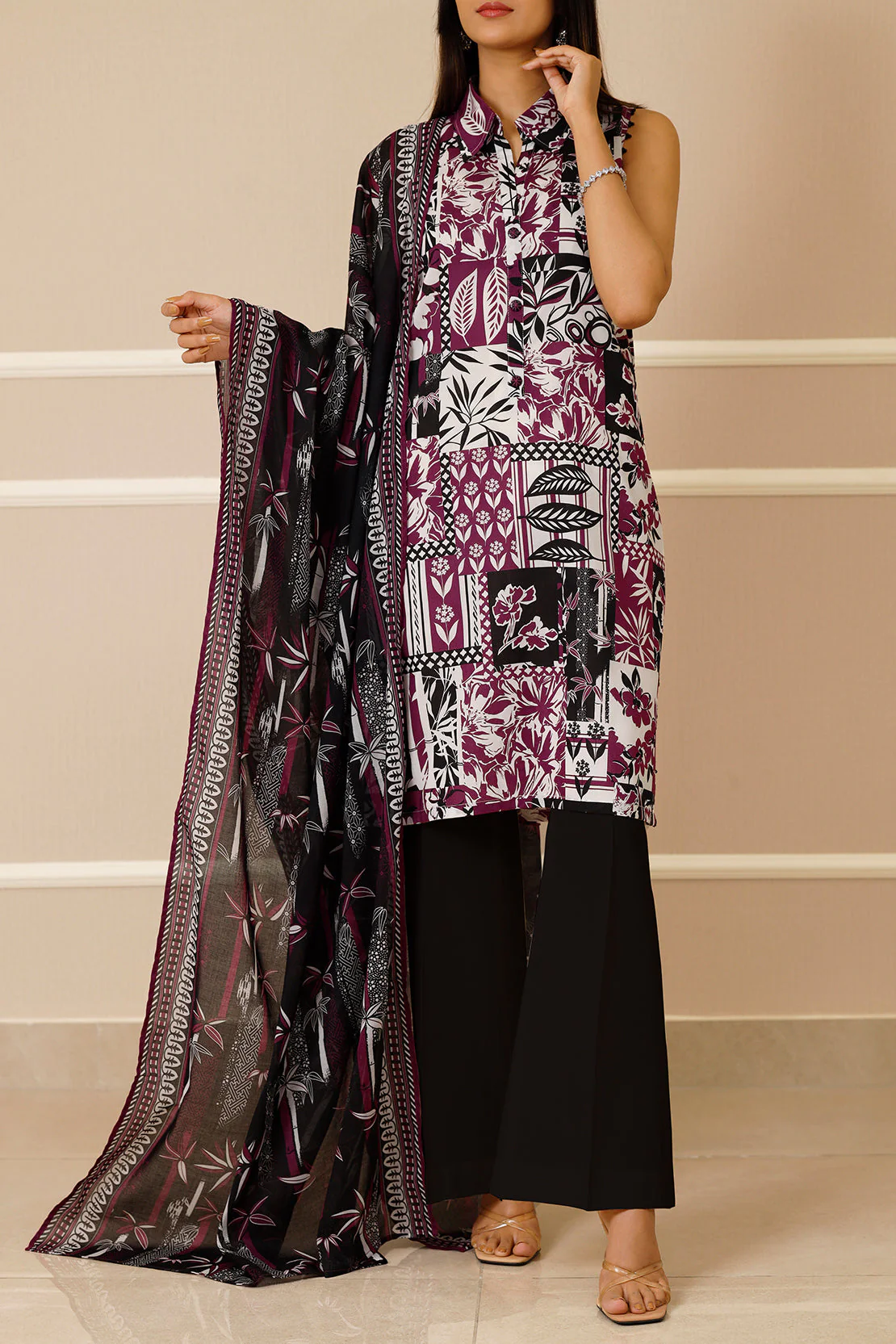 Unstitched Printed Lawn 3 Piece - Image 7