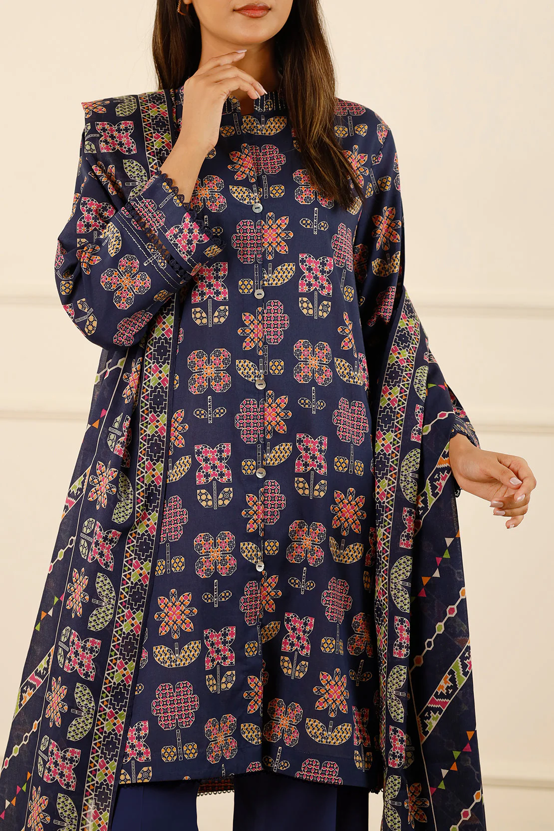 Unstitched Printed Lawn 3 Piece - Image 6