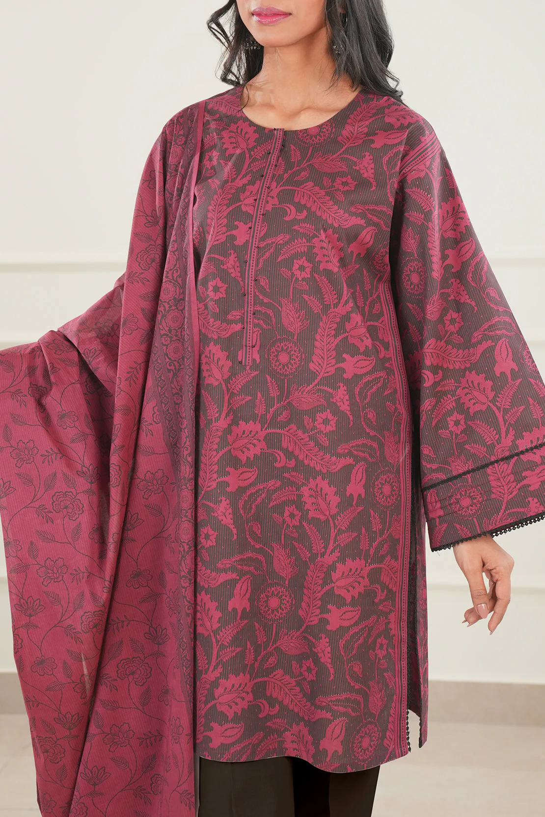 Unstitched Printed Lawn 3 Piece - Image 3
