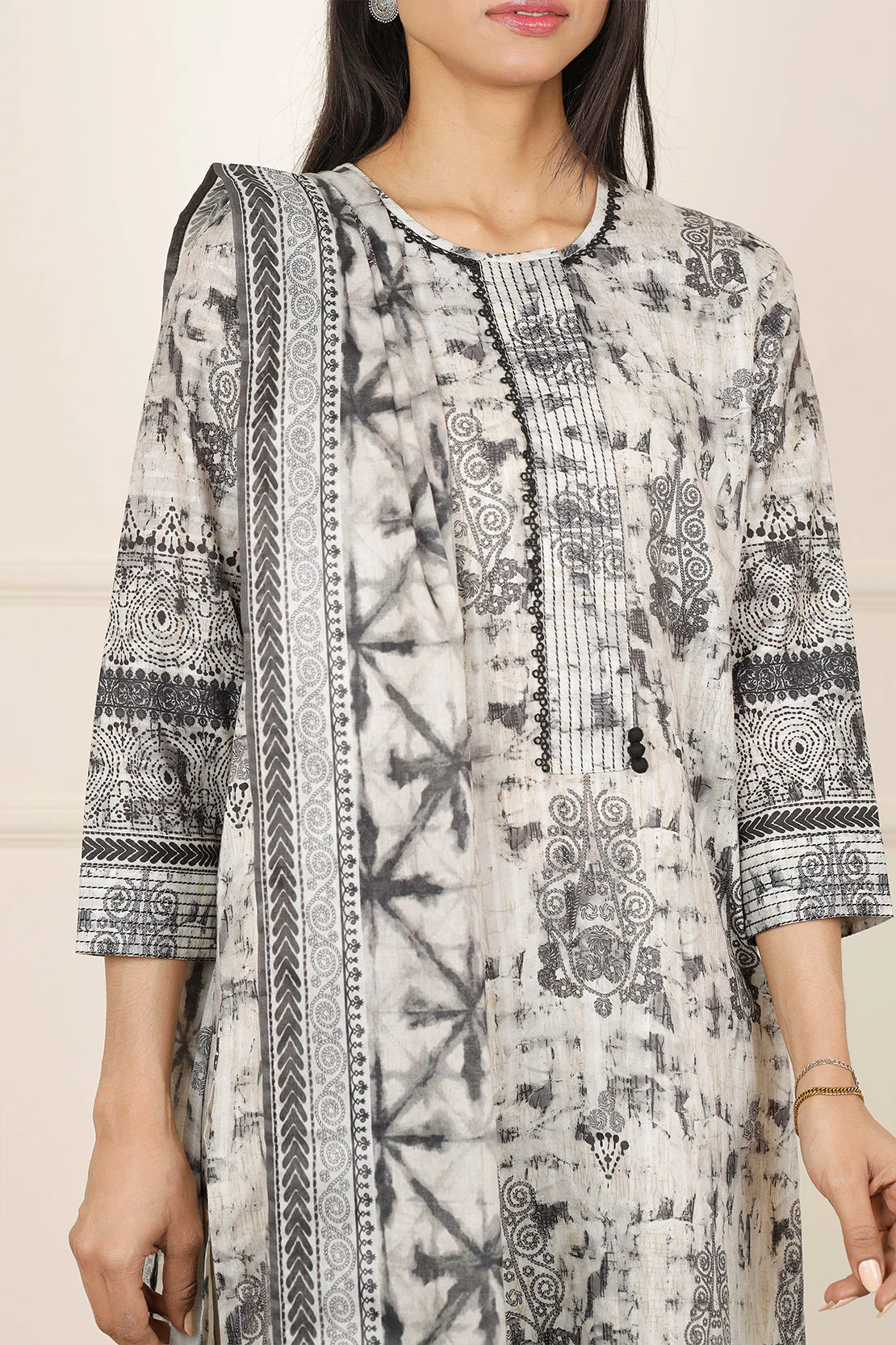 Unstitched Printed Lawn 3 Piece