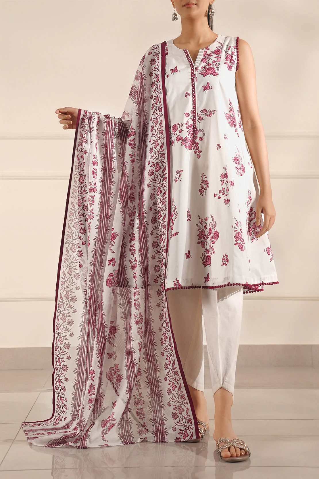 Unstitched Printed Lawn 3 Piece - Image 2