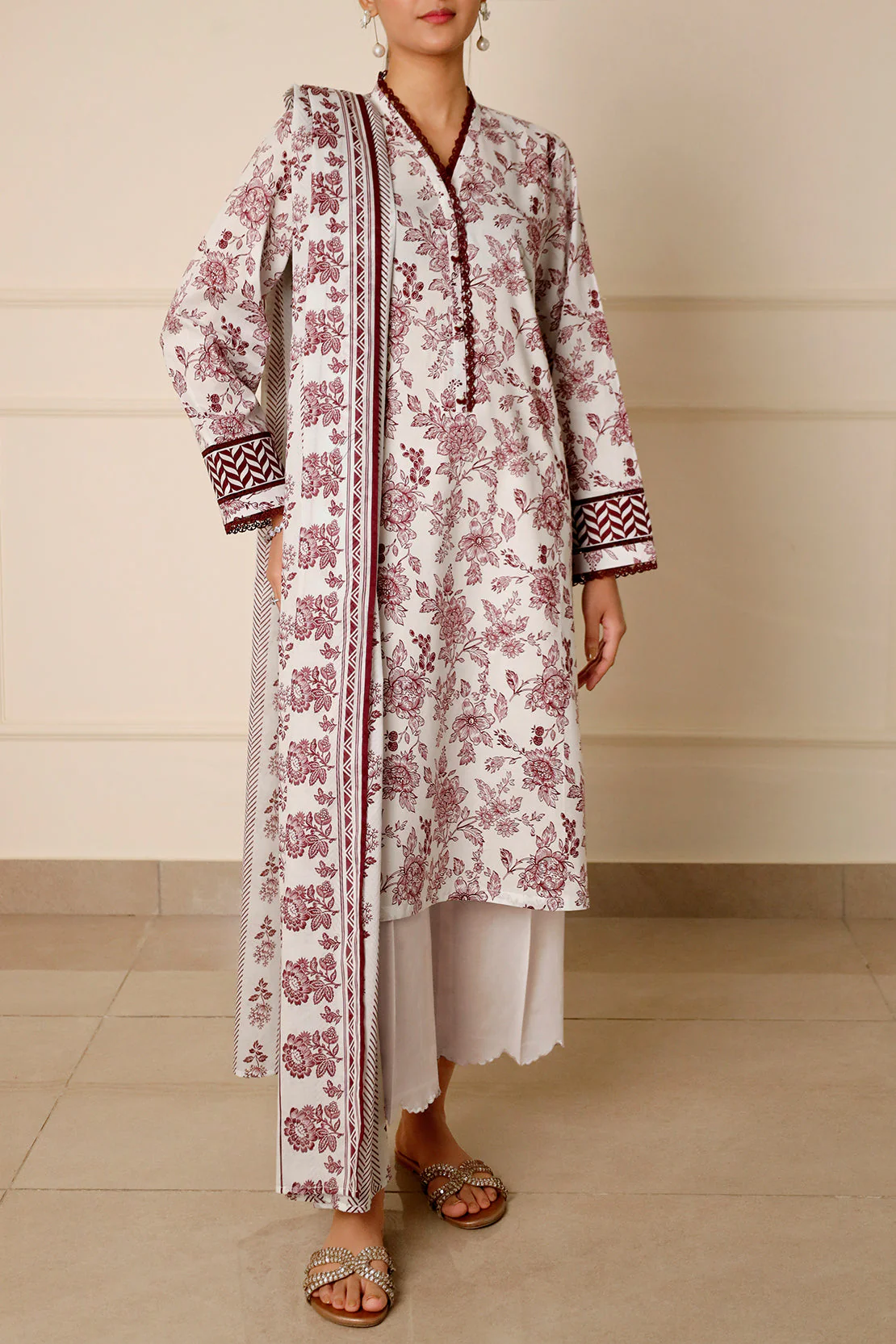 Unstitched Printed Lawn 3 Piece - Image 3