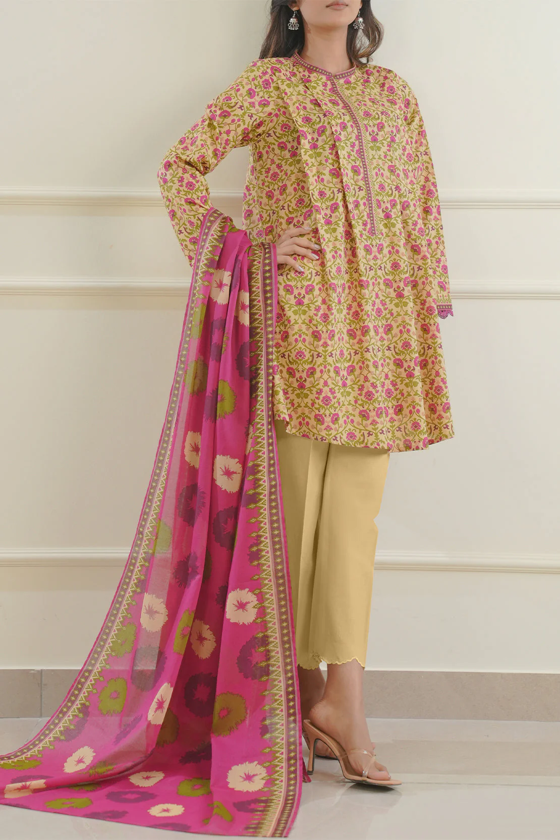 Unstitched Printed Lawn 3 Piece - Image 3