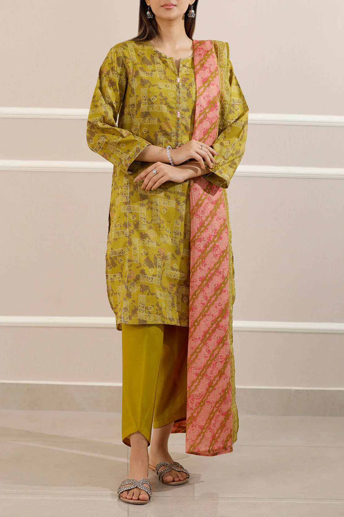 Unstitched Printed Lawn 3 Piece - Image 3