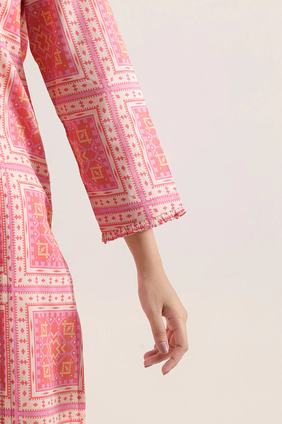 Unstitched Printed Lawn 3 Piece - Image 4