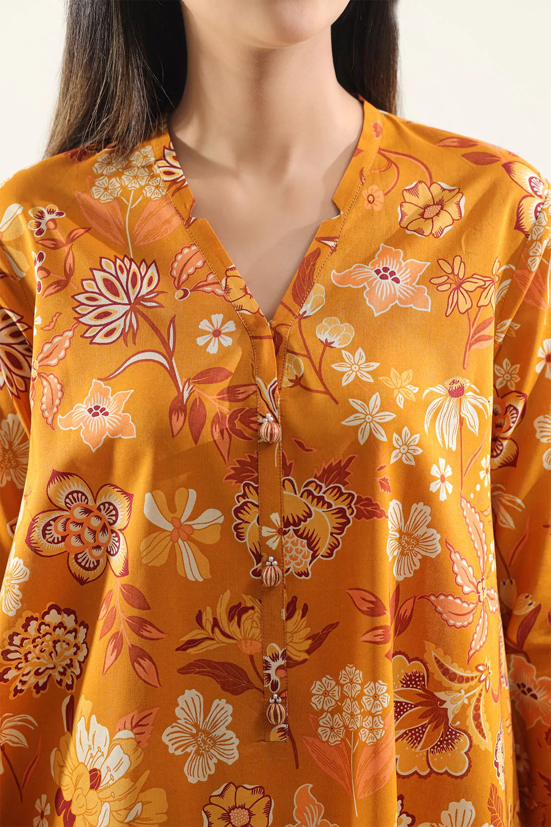 Unstitched Printed Lawn 3 Piece With Zari Dupatta - Image 4