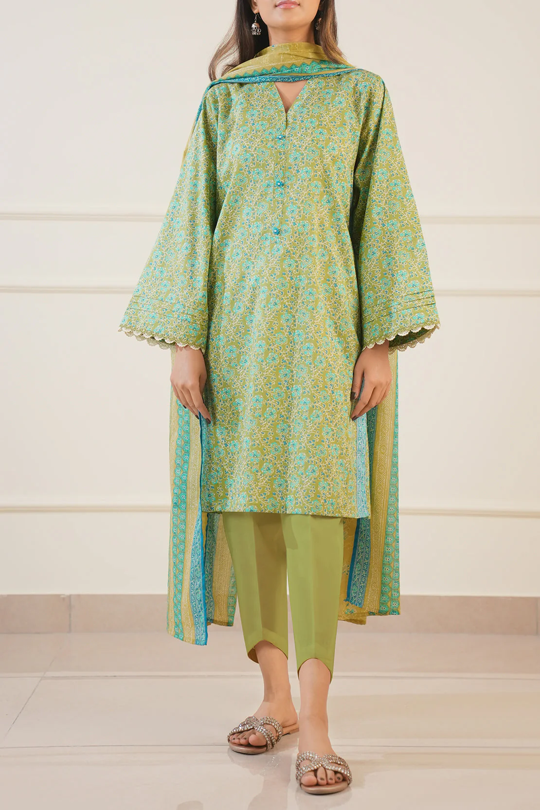 Unstitched Printed Lawn 3 Piece - Image 2